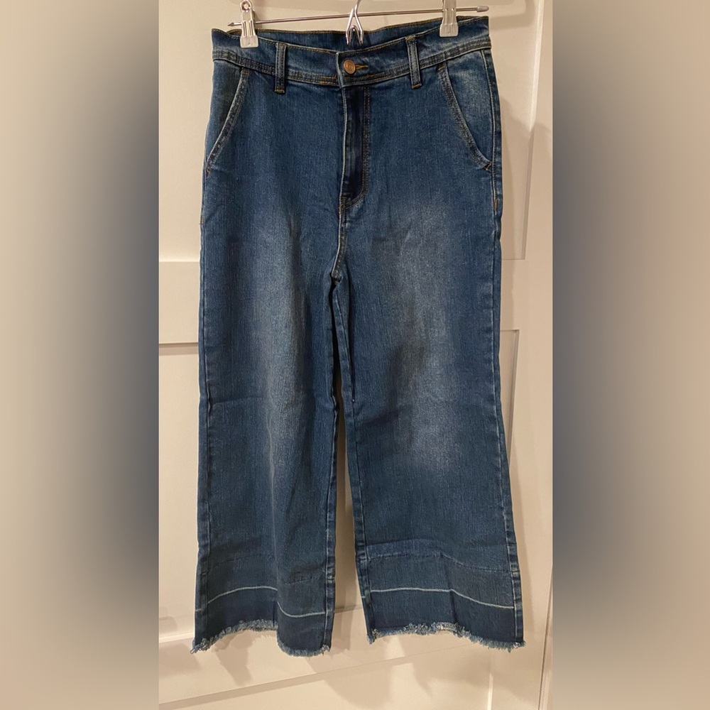 Gianni Bini women’s wide leg dark wash jean